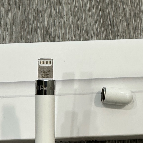 1st Gen Apple Pencil - Picture 6 of 6
